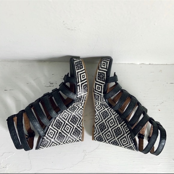 Lucky Brand Labelle' Caged Black And White Wedge Platform Sandal Size 8 1/2 - Picture 4 of 12